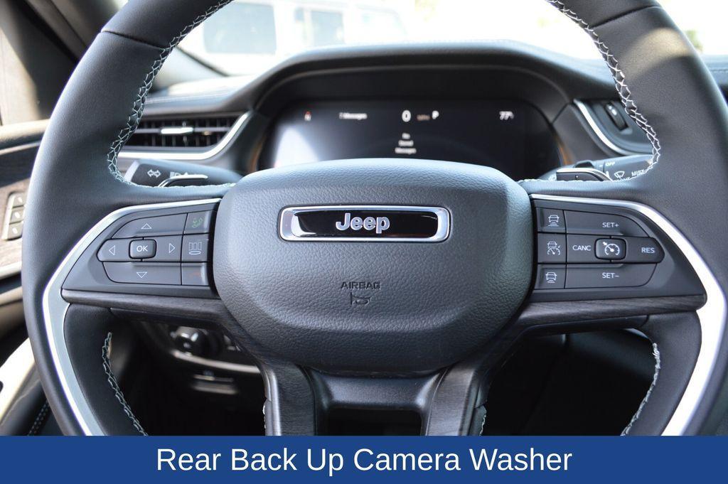 new 2025 Jeep Grand Cherokee L car, priced at $52,168