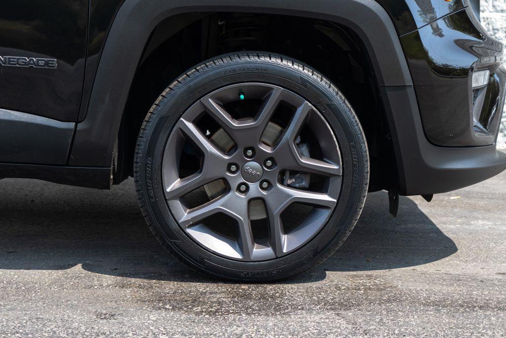 used 2020 Jeep Renegade car, priced at $15,989