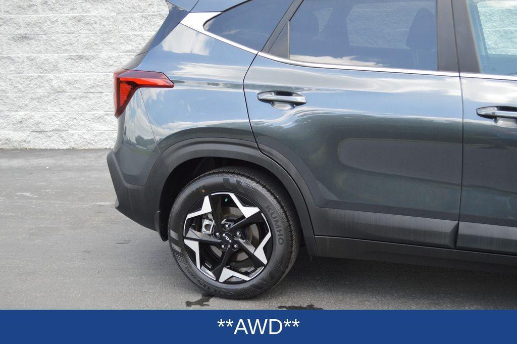 used 2024 Kia Seltos car, priced at $25,800
