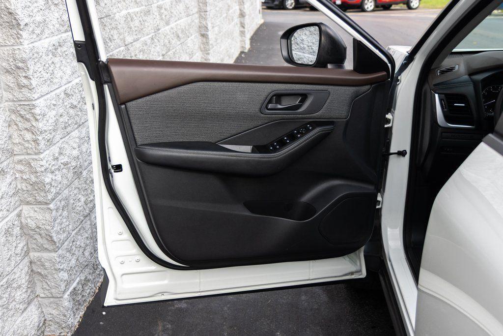 used 2021 Nissan Rogue car, priced at $23,400