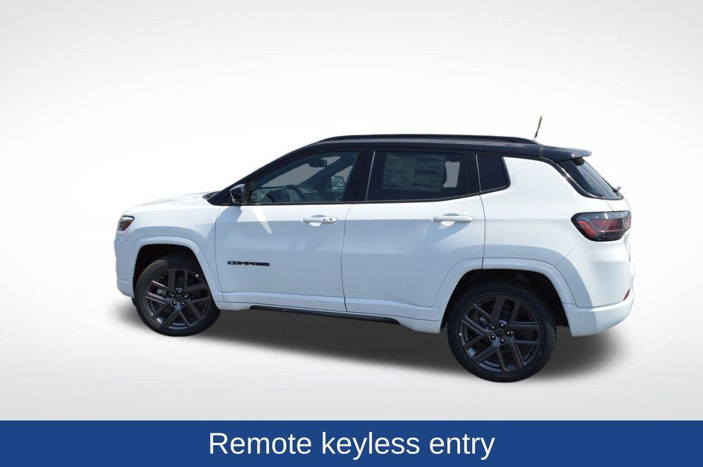 new 2025 Jeep Compass car, priced at $33,012