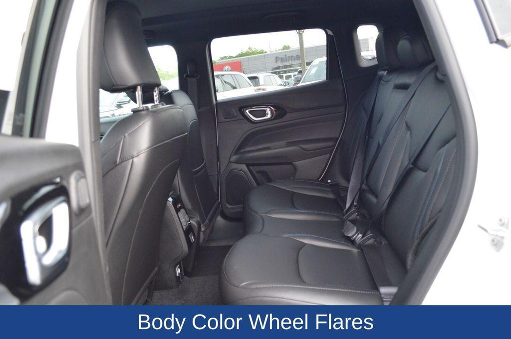 new 2025 Jeep Compass car, priced at $33,012