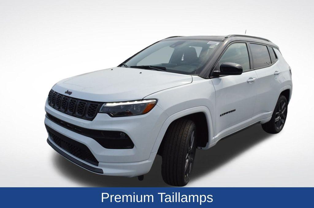 new 2025 Jeep Compass car, priced at $33,012