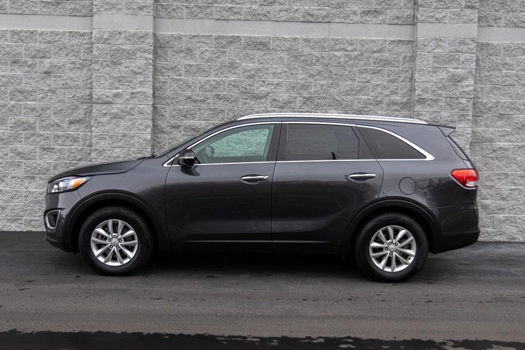 used 2017 Kia Sorento car, priced at $11,681