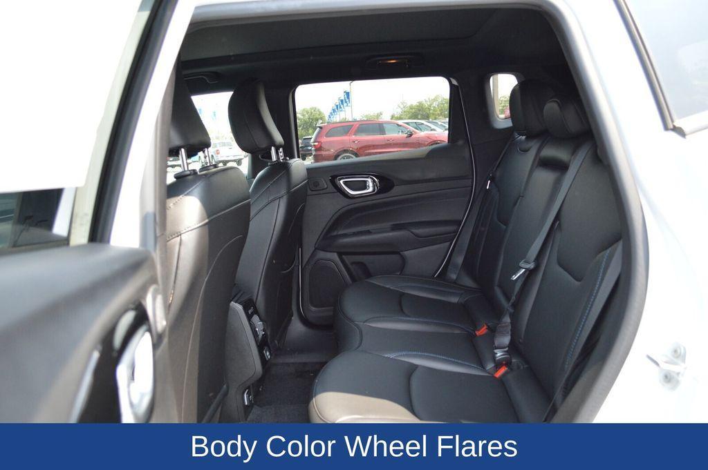 new 2025 Jeep Compass car, priced at $33,012