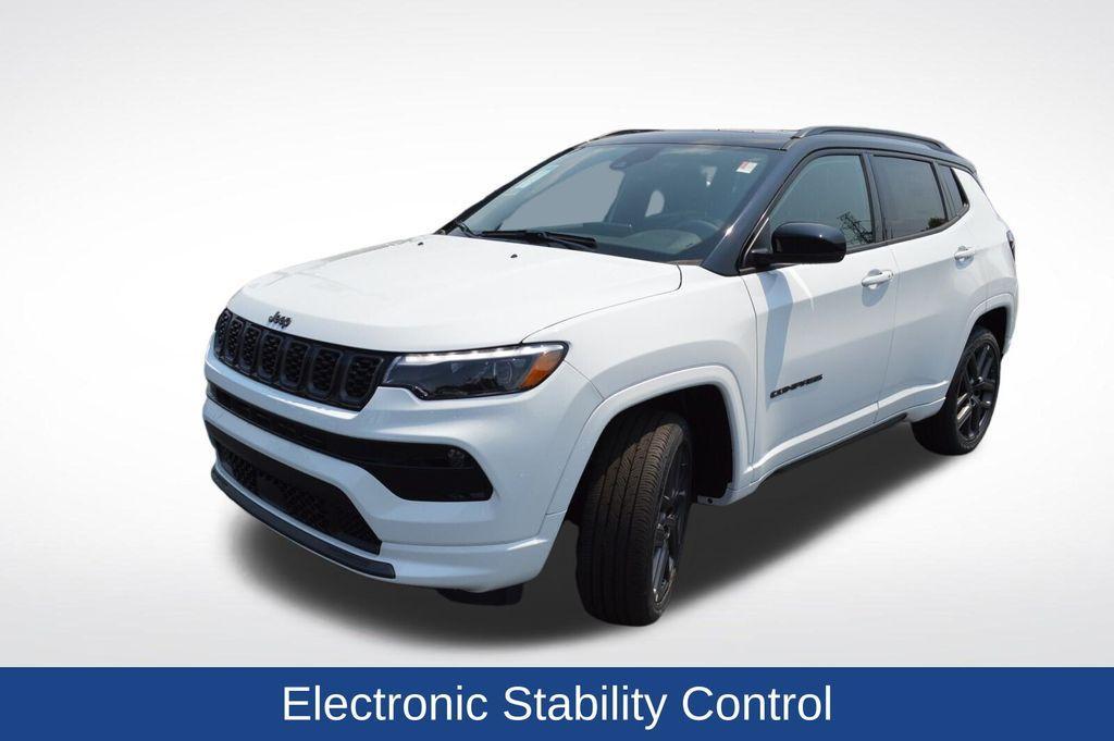 new 2025 Jeep Compass car, priced at $33,635