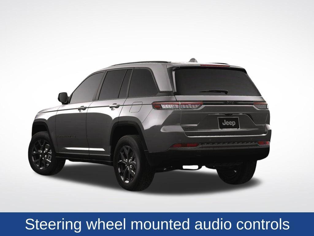 new 2025 Jeep Grand Cherokee car, priced at $43,669