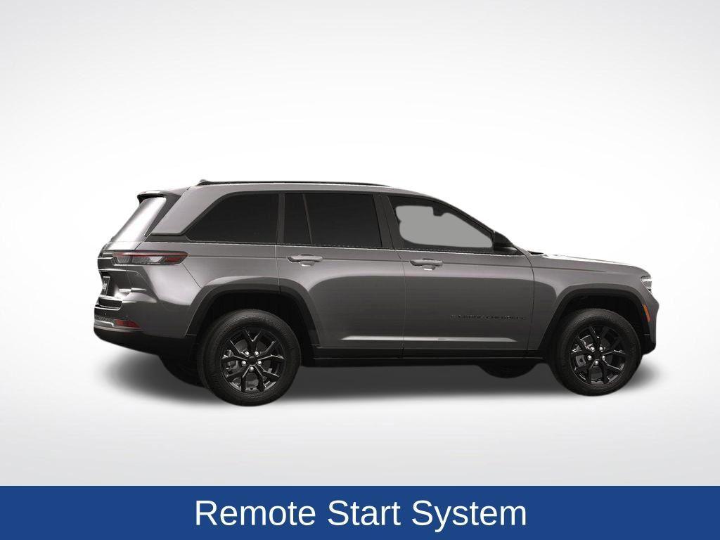 new 2025 Jeep Grand Cherokee car, priced at $43,669