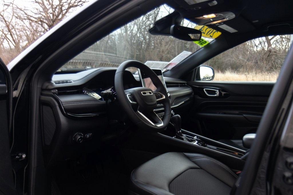 used 2024 Jeep Compass car, priced at $28,400