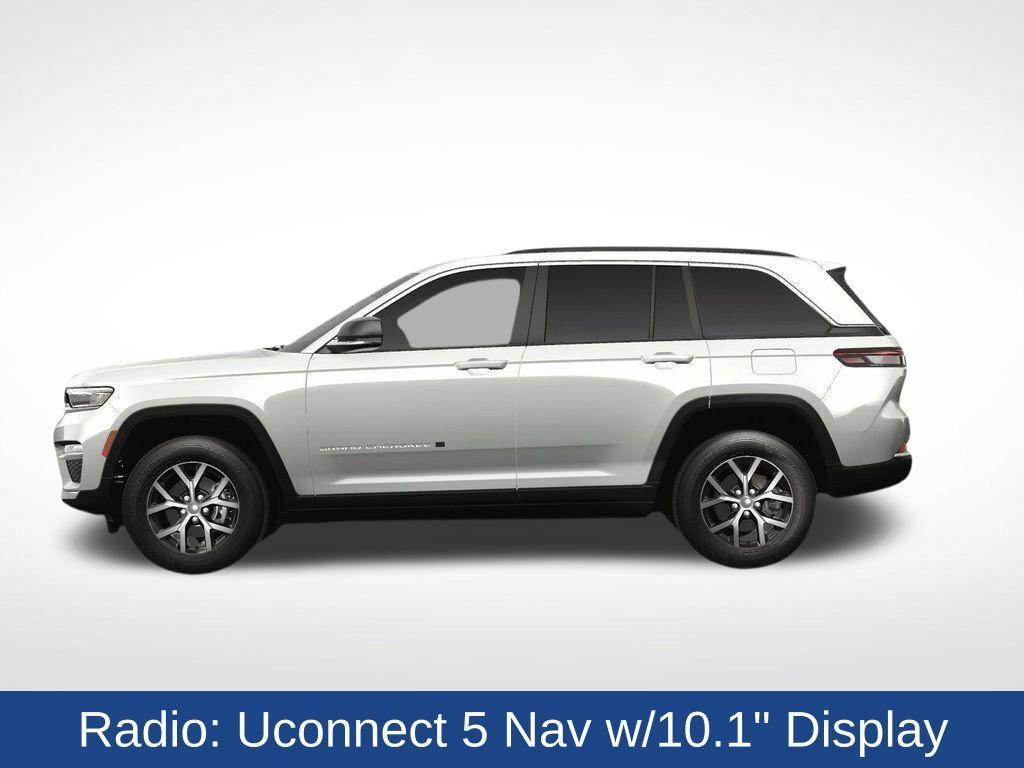 new 2025 Jeep Grand Cherokee car, priced at $46,900