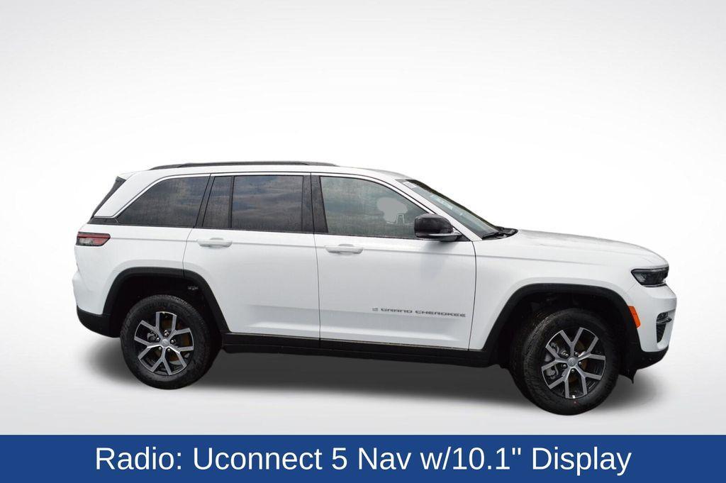 new 2025 Jeep Grand Cherokee car, priced at $41,836