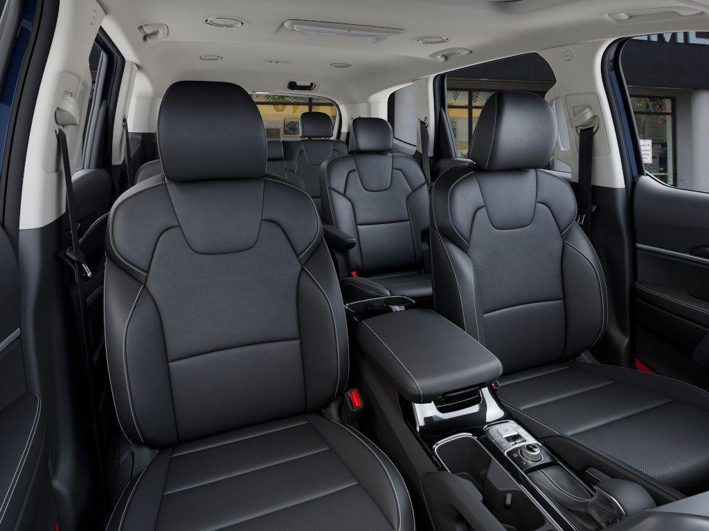 new 2025 Kia Telluride car, priced at $42,647