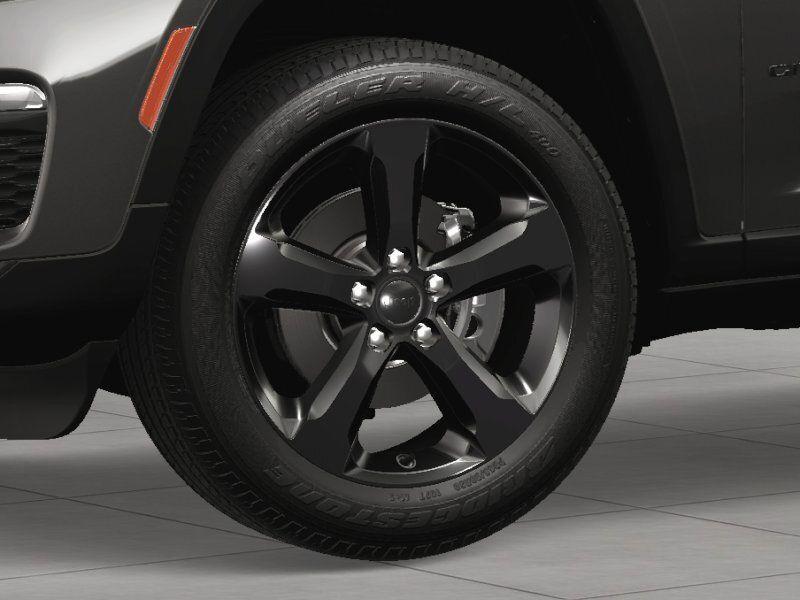 new 2025 Jeep Grand Cherokee car, priced at $50,506