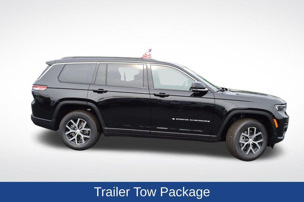 new 2025 Jeep Grand Cherokee L car, priced at $46,961
