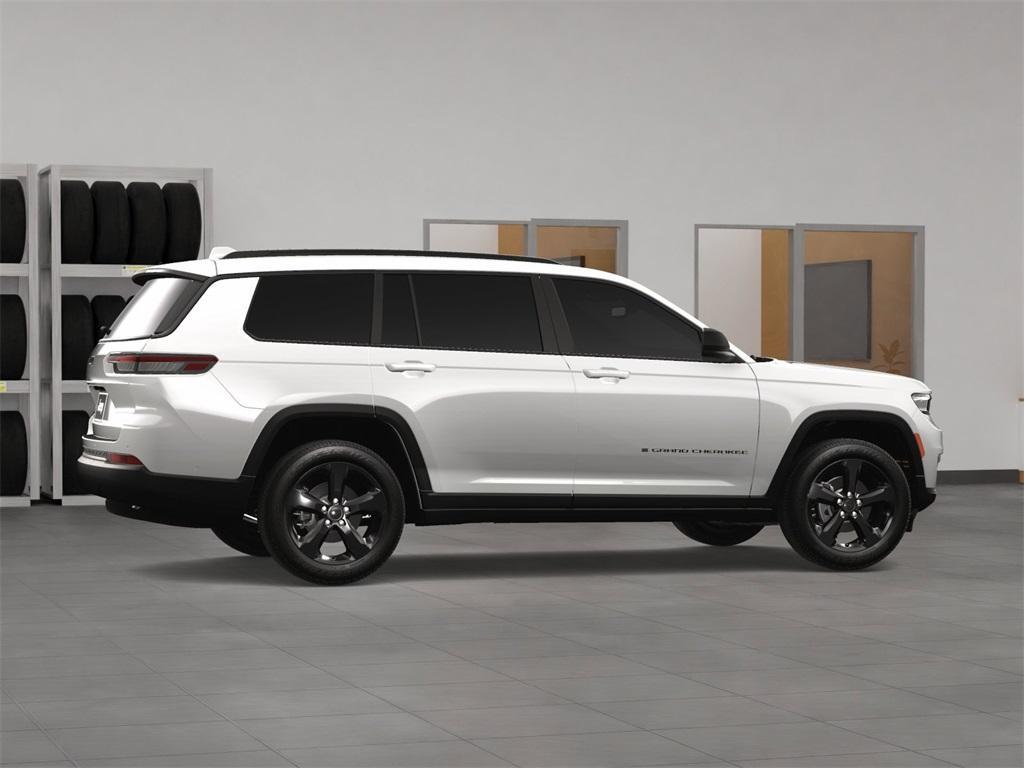 new 2024 Jeep Grand Cherokee L car, priced at $49,692