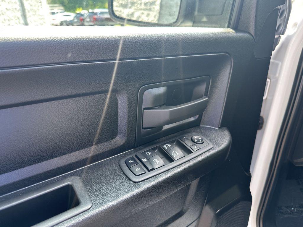 used 2022 Ram 1500 Classic car, priced at $29,998