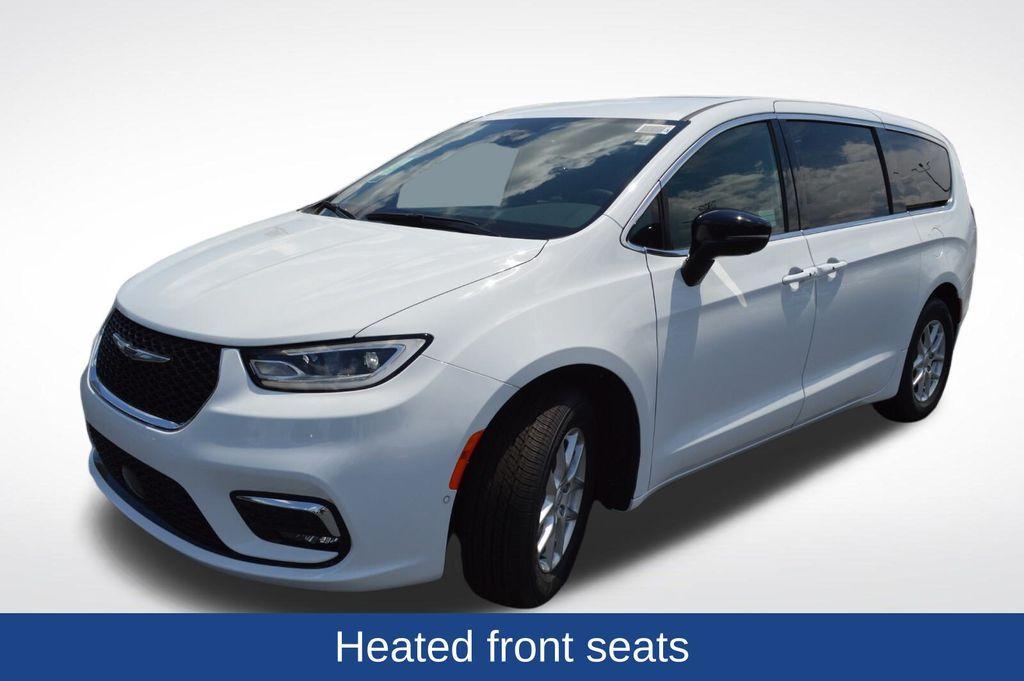 new 2025 Chrysler Pacifica car, priced at $42,482
