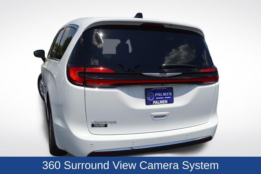 new 2025 Chrysler Pacifica car, priced at $42,482
