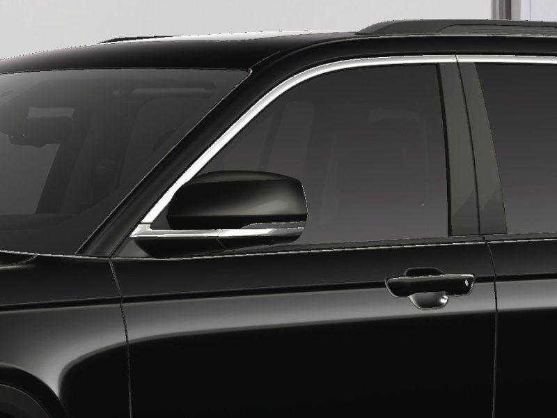 new 2025 Jeep Grand Cherokee car, priced at $50,194