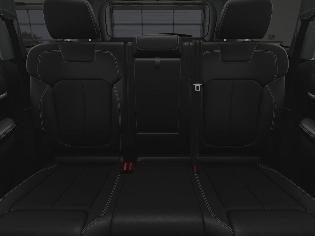 new 2025 Jeep Grand Cherokee car, priced at $50,194