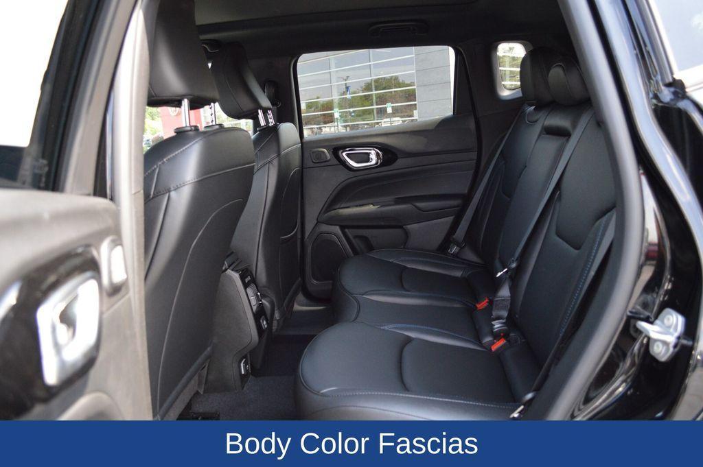 new 2025 Jeep Compass car, priced at $33,547