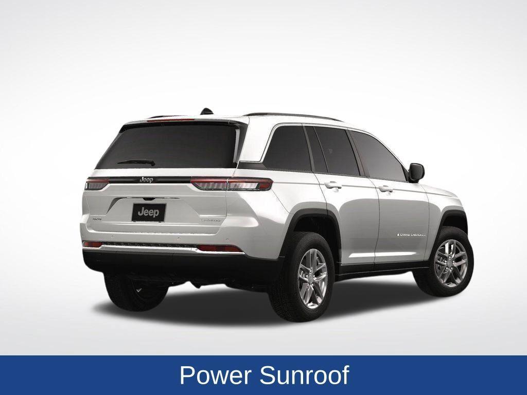 new 2025 Jeep Grand Cherokee car, priced at $40,640