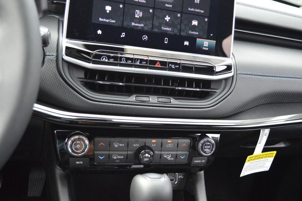 new 2025 Jeep Compass car, priced at $36,510