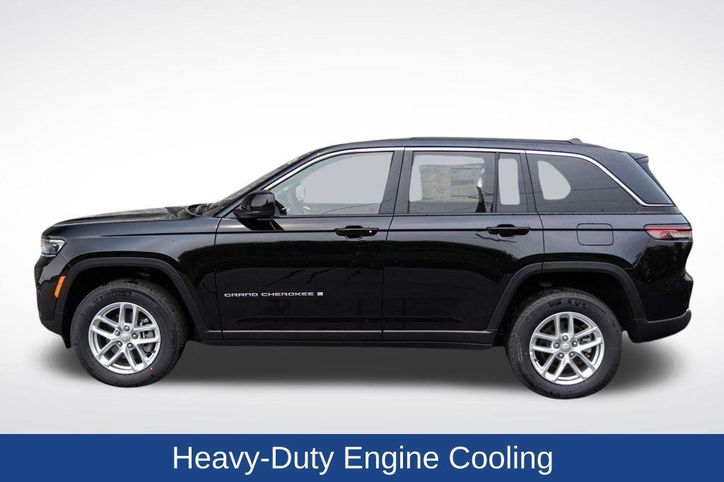 new 2025 Jeep Grand Cherokee car, priced at $42,166
