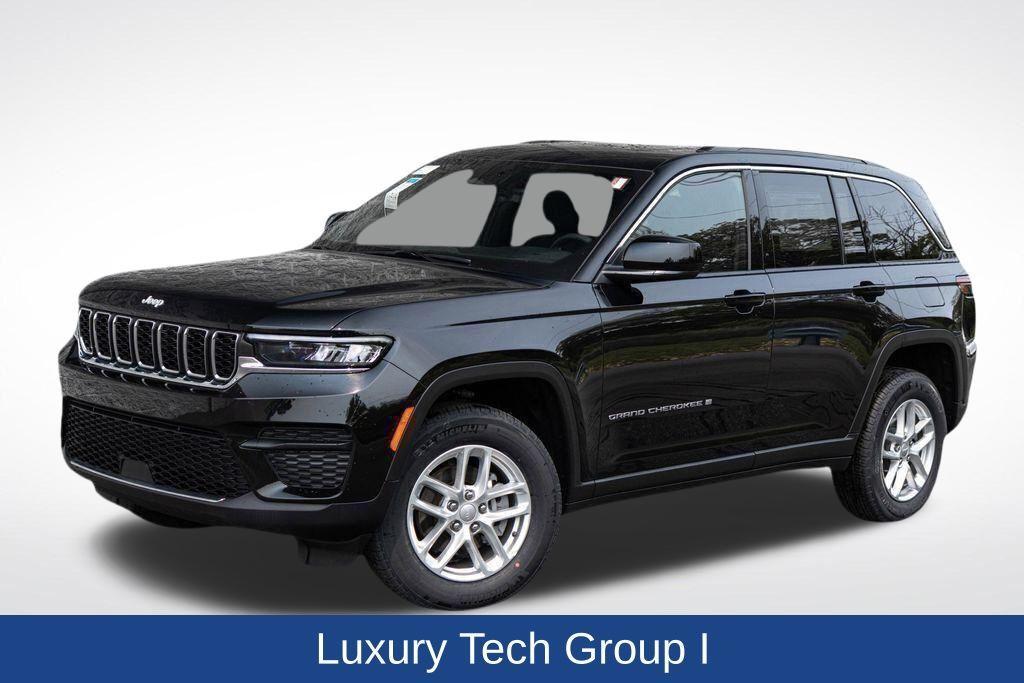 new 2025 Jeep Grand Cherokee car, priced at $42,166