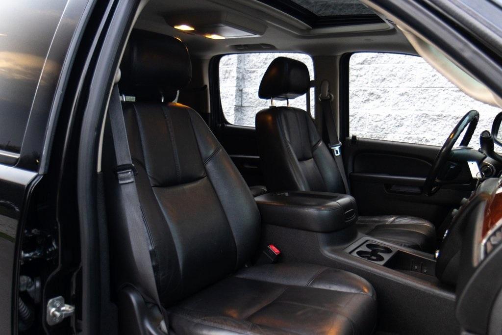 used 2013 Chevrolet Suburban car, priced at $9,454