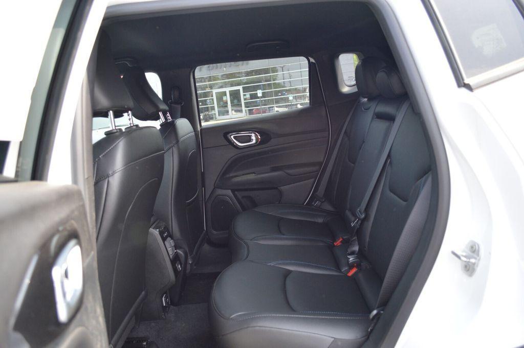 new 2025 Jeep Compass car, priced at $32,112