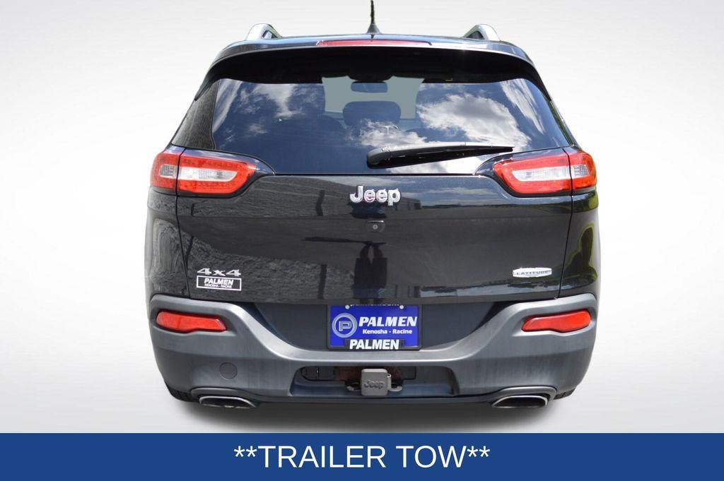 used 2016 Jeep Cherokee car, priced at $11,989