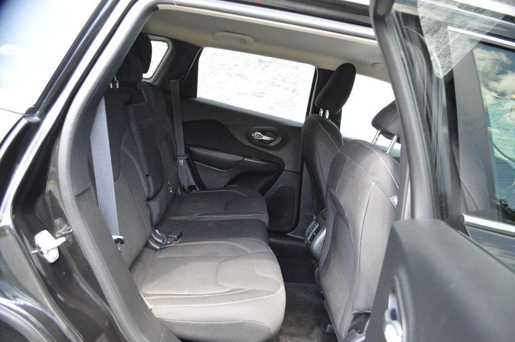 used 2016 Jeep Cherokee car, priced at $11,989