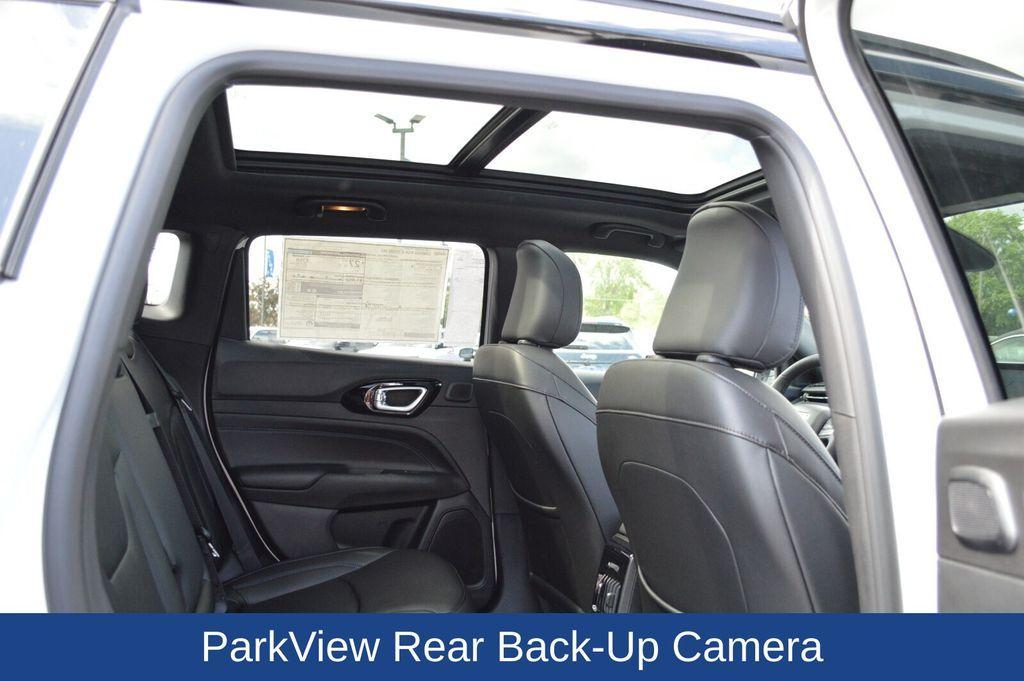 new 2025 Jeep Compass car, priced at $32,652