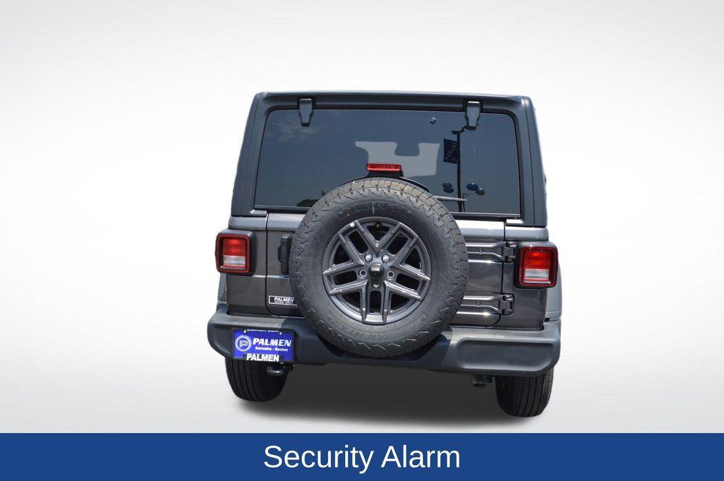 new 2025 Jeep Wrangler car, priced at $51,345