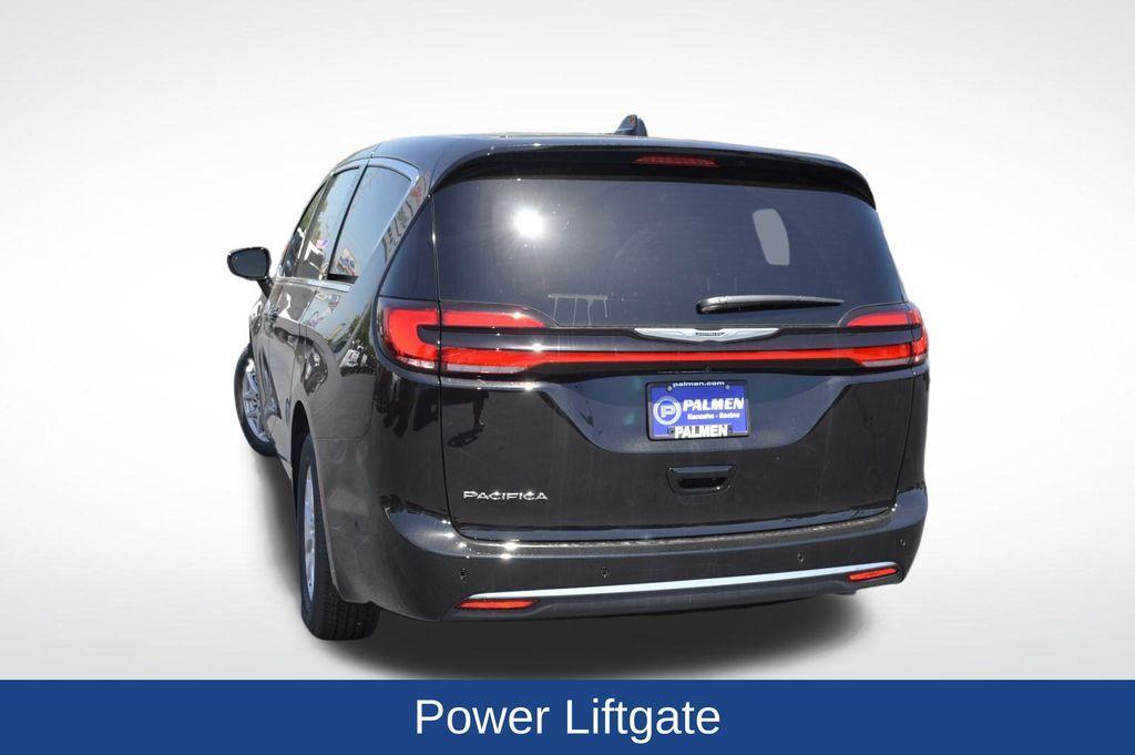 new 2025 Chrysler Pacifica car, priced at $43,853