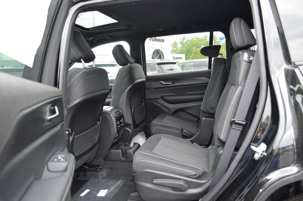 new 2025 Jeep Grand Cherokee L car, priced at $41,360