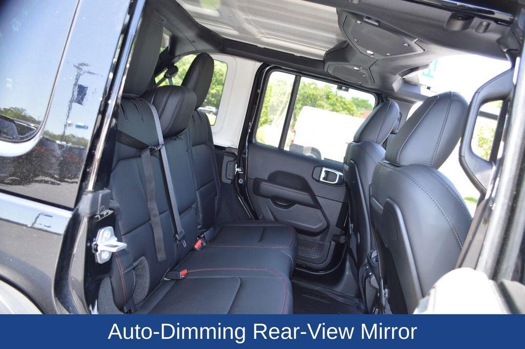 new 2025 Jeep Wrangler car, priced at $60,290