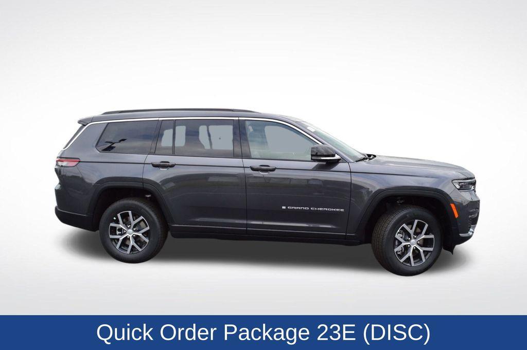 new 2025 Jeep Grand Cherokee L car, priced at $52,168