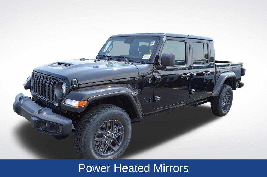 new 2025 Jeep Gladiator car, priced at $49,475