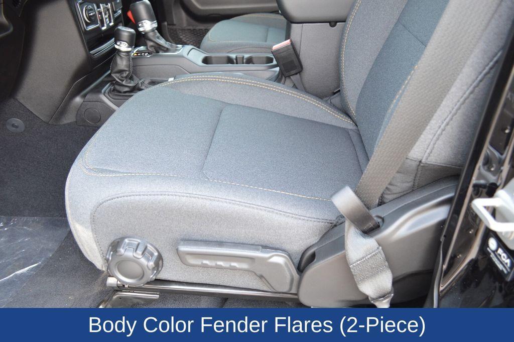 new 2025 Jeep Gladiator car, priced at $49,475
