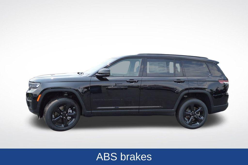 new 2025 Jeep Grand Cherokee L car, priced at $51,950