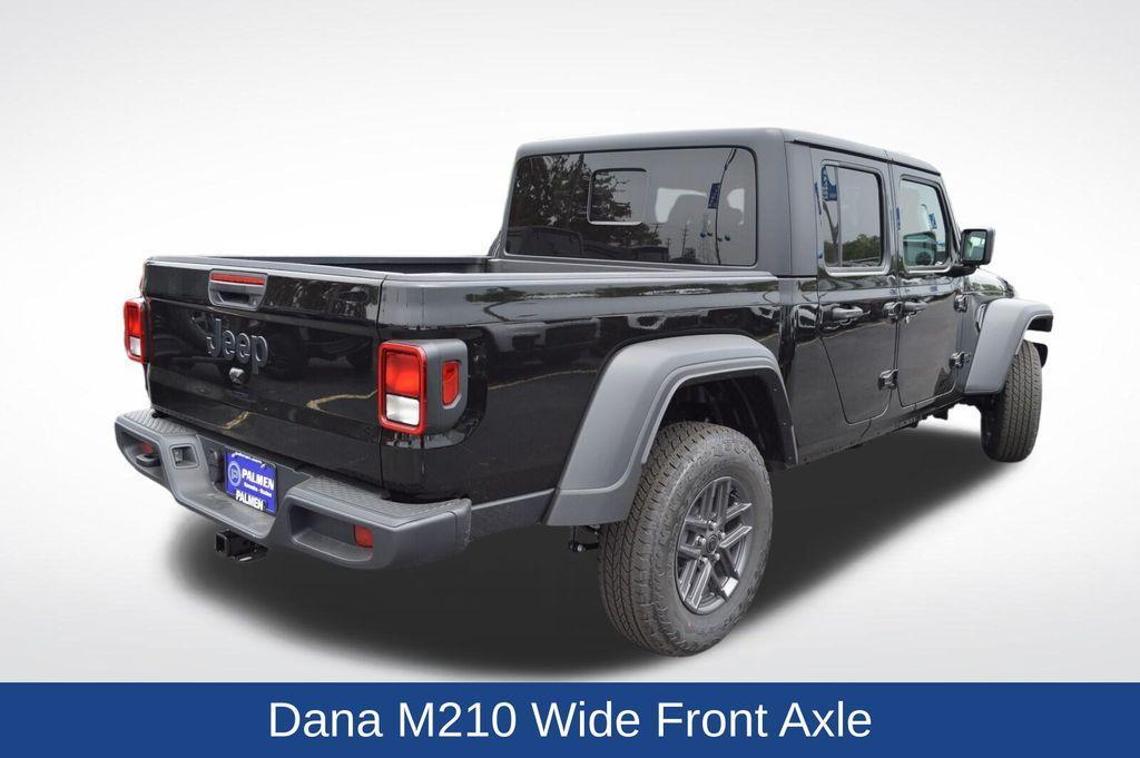 new 2025 Jeep Gladiator car, priced at $47,935