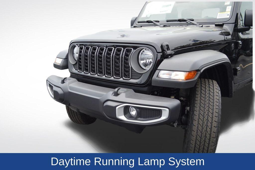 new 2025 Jeep Gladiator car, priced at $47,935