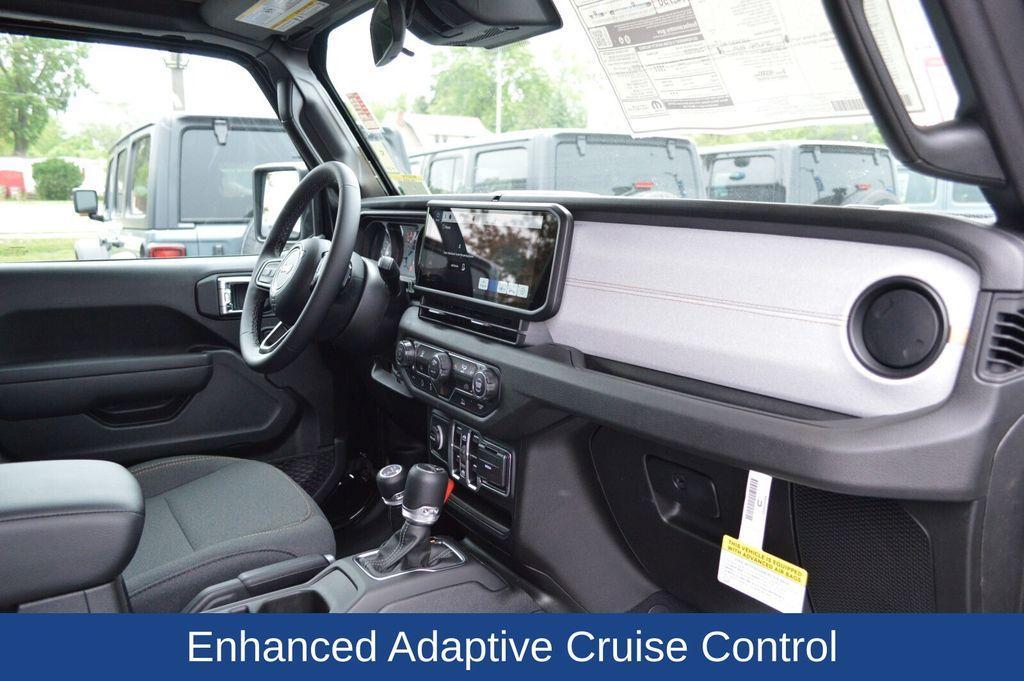 new 2025 Jeep Gladiator car, priced at $47,935