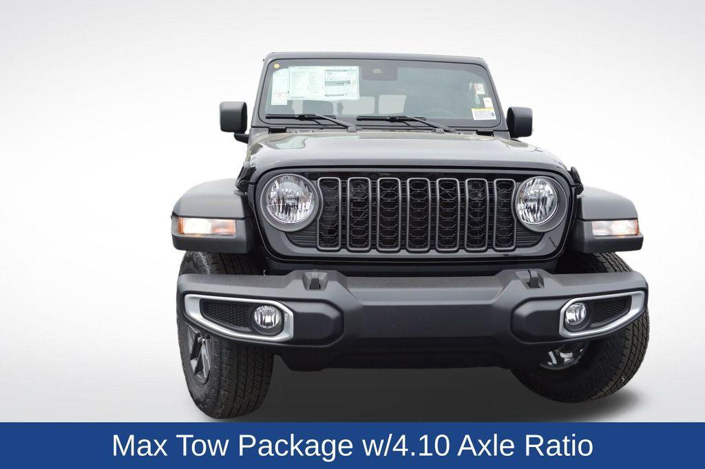 new 2025 Jeep Gladiator car, priced at $47,935
