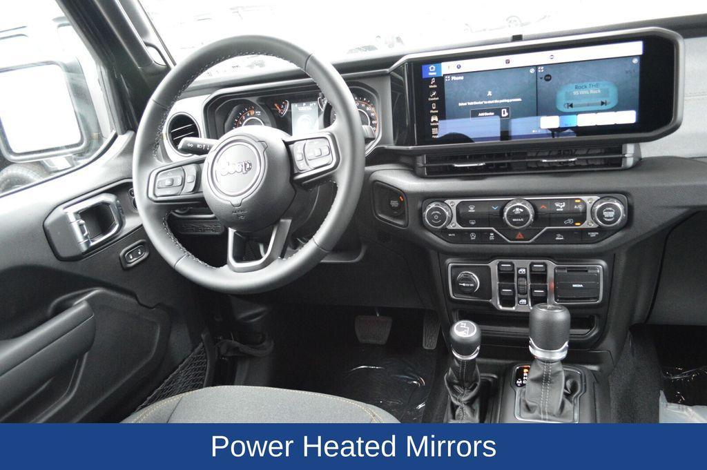 new 2025 Jeep Gladiator car, priced at $47,935
