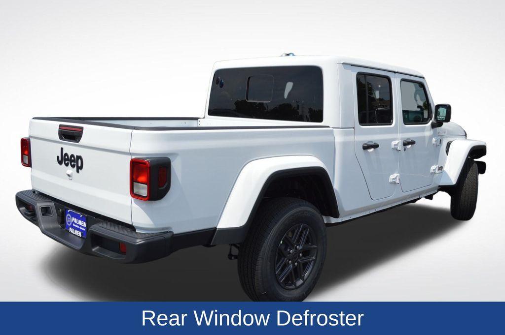 new 2025 Jeep Gladiator car, priced at $48,880