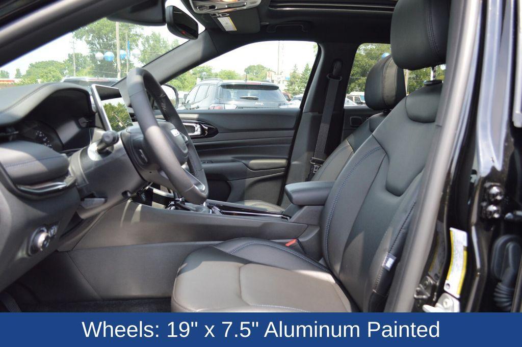 new 2025 Jeep Compass car, priced at $36,105