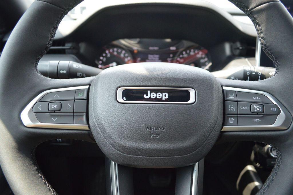 new 2025 Jeep Compass car, priced at $36,105